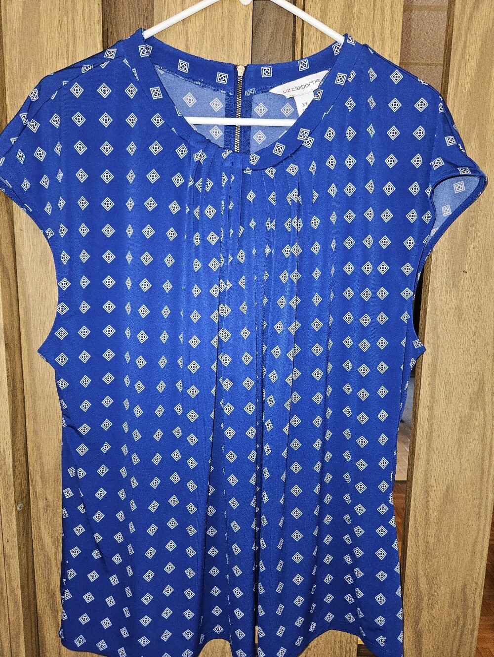 Liz Claiborne Sz XXL Blue Print, Zip Back Cap-Sleeve Top